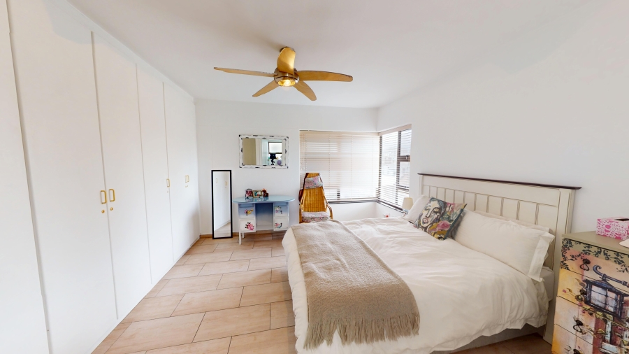 3 Bedroom Property for Sale in Strand North Western Cape